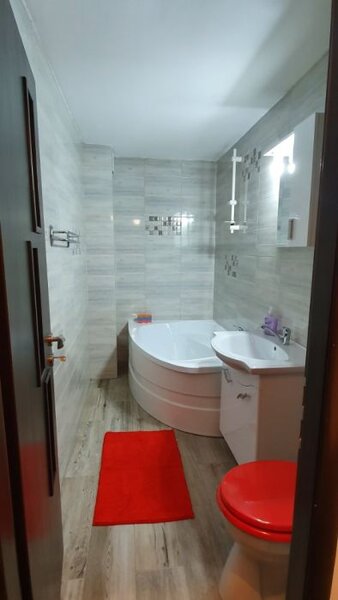 Rahova, str. Fat Frumos, renovat, ocazie
